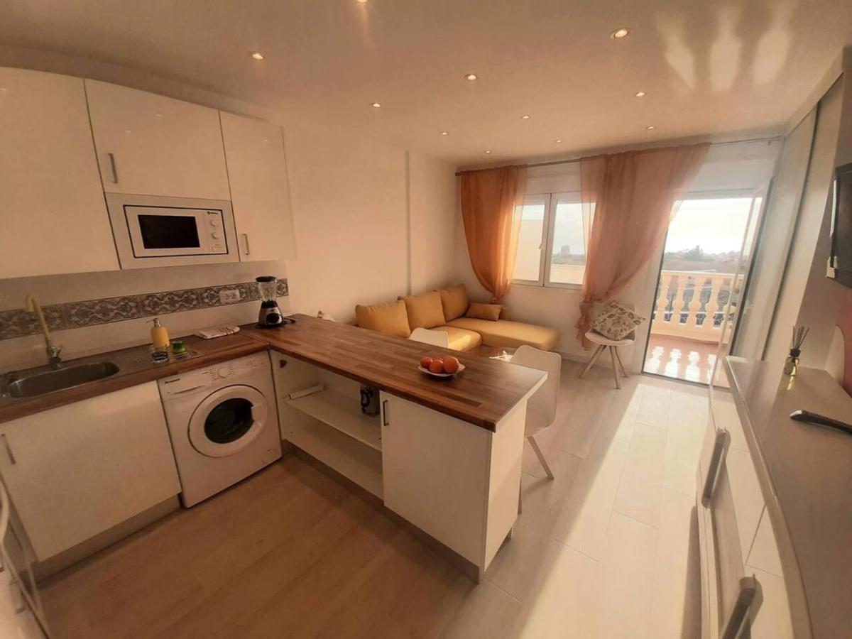 1 Bedroom Giuly Sea Views In Los Cristianos Los Cristianos  Extérieur photo